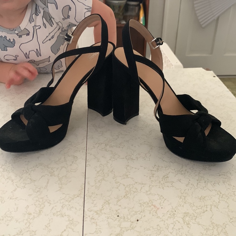 Black platform heels
